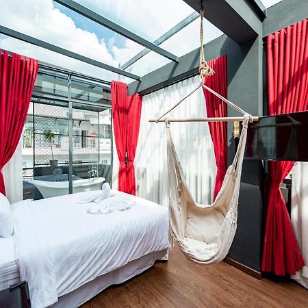 Diamond Rainbow - The Love Aparthotel City Centre ホーチミン市 エクステリア 写真