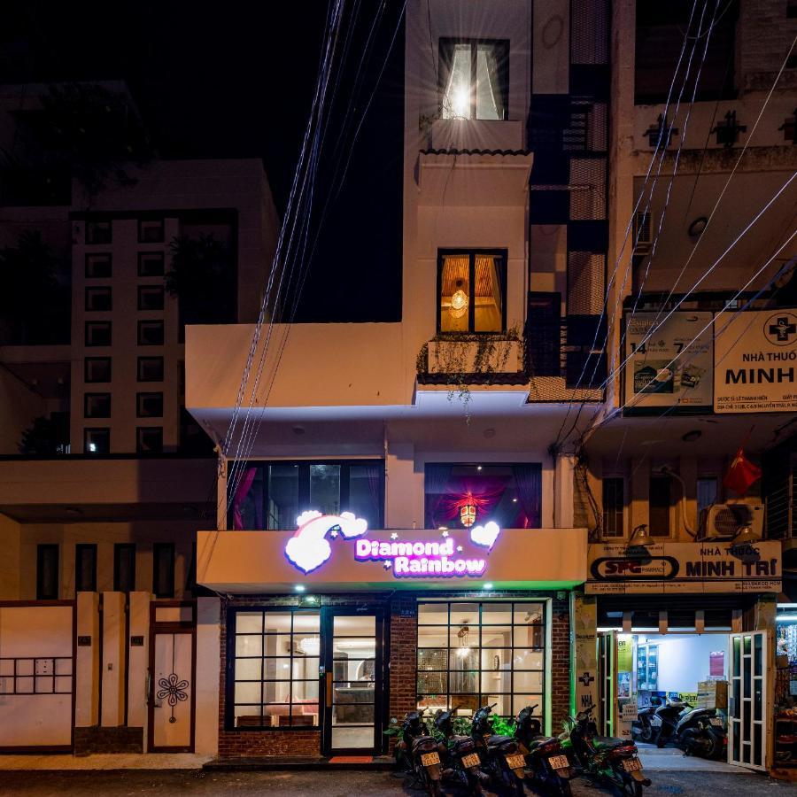 Diamond Rainbow - The Love Aparthotel City Centre ホーチミン市 エクステリア 写真