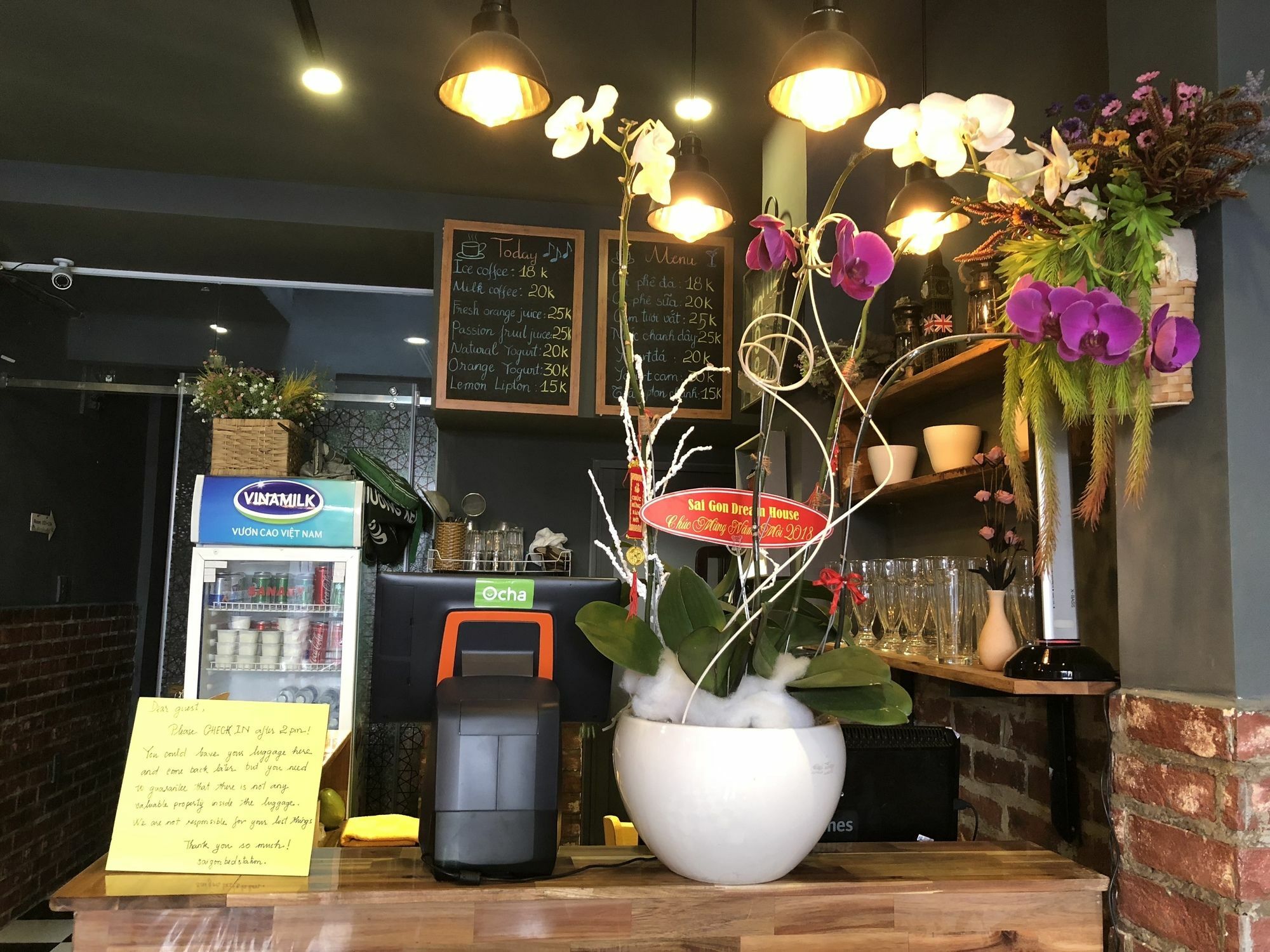 Diamond Rainbow - The Love Aparthotel City Centre ホーチミン市 エクステリア 写真